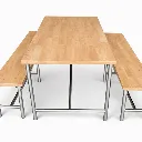 โต๊ะอาหารไม้ยาง ขาสแตนเลส ใกล้.webp