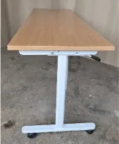 โต๊ะพับหน้าได้เมลามีน  ขาเหล็กแปปไข่ ขนาด 15X30 นิ้ว ข้าง.webp