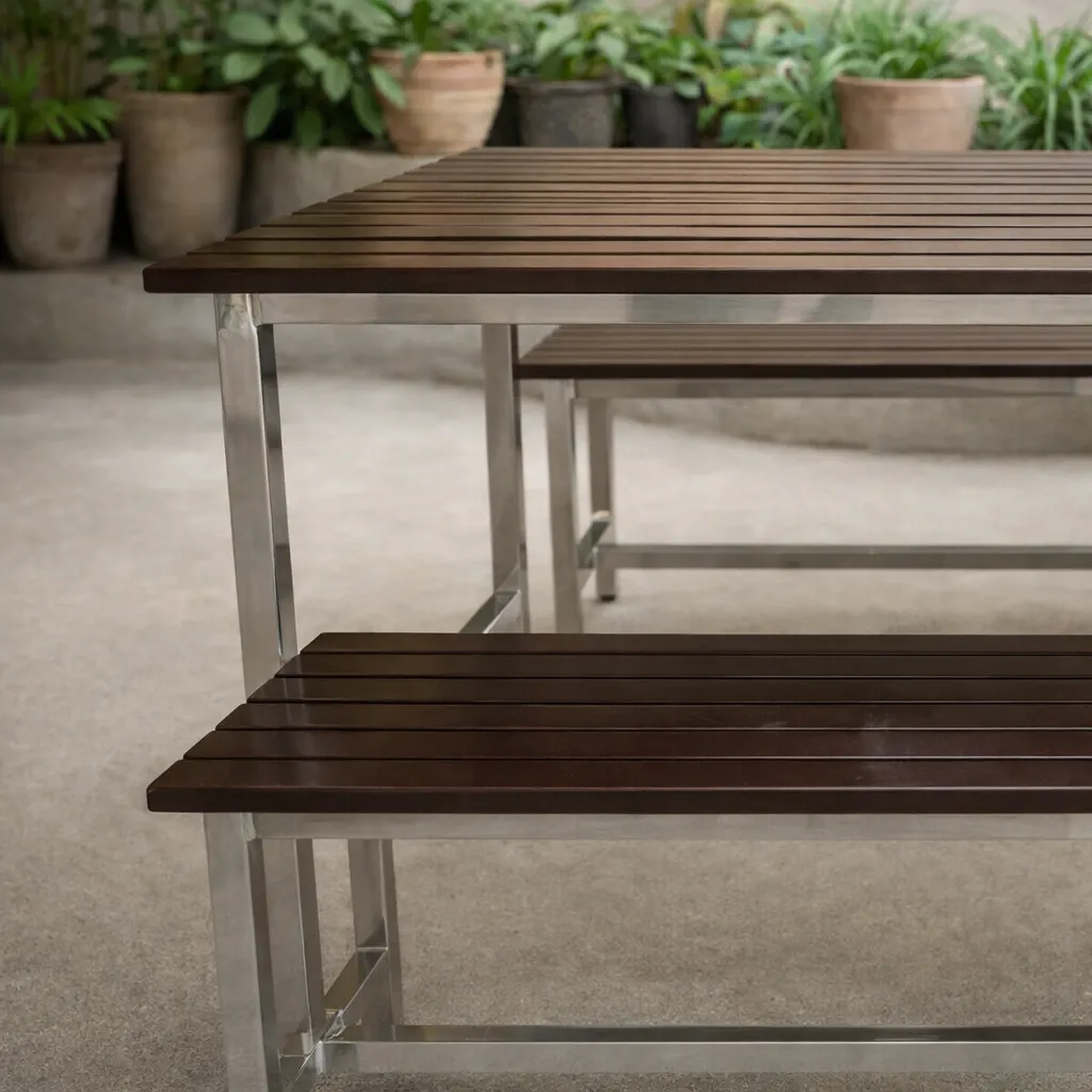 โต๊ะโรงอาหารไม้ระแนง ขาชุบ ใกล้.webp