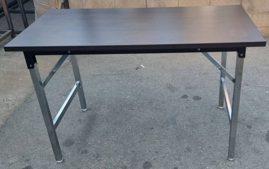 โต๊ะพับ หน้าลายไม้.webp