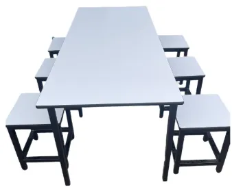 โต๊ะโรงอาหารไม้ปาติเกิ้ล ปิดผิวฟอเมก้า / เมลามีน พร้อมเก้าอี้