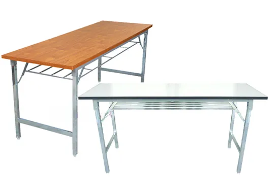 โต๊ะพับมีตะแกรงใต้โต๊ะ หน้าเมลามีน / ฟอเมก้าขาว โครงขาเหล็กพับได้