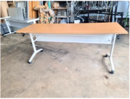 โต๊ะมีล้อ หน้าพับได้เมลามีน ขาเหล็กแปปไข่ 30*60 มม. หนา 1.5 มิลพ่นสี บังตาเหล็ก