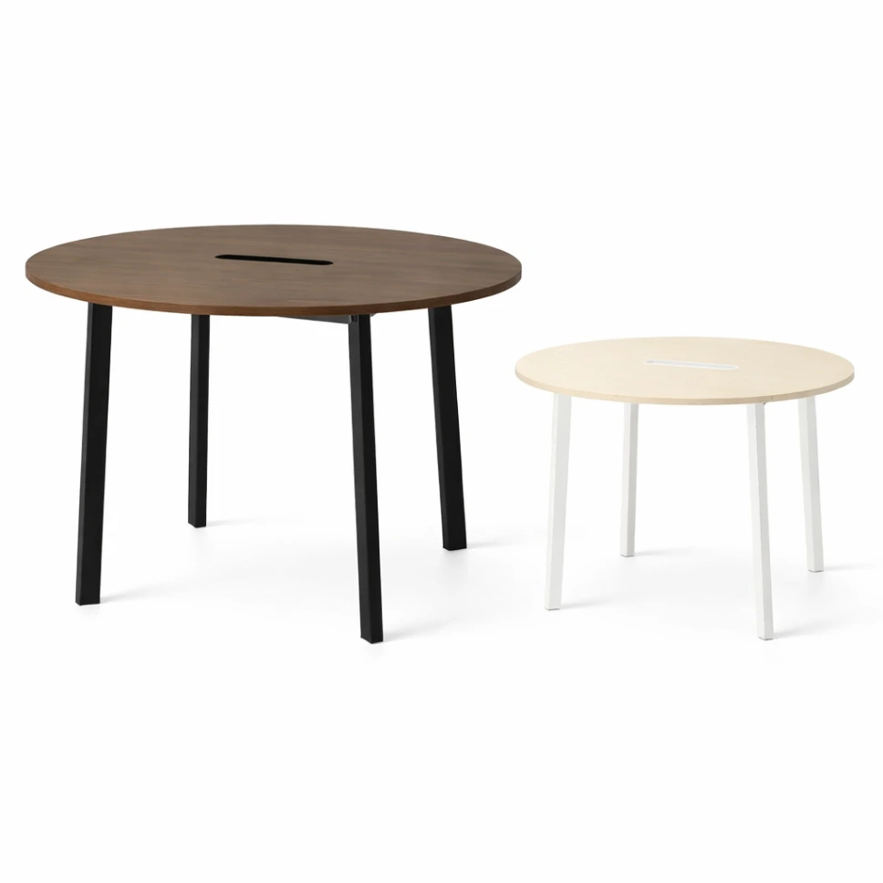 โต๊ะกลมขาเหล็กเหลี่ยม หน้าลายไม้ ขาตาย