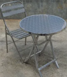 ชุดโต๊ะพร้อมเก้าอี้ สแตนเลส (โต๊ะกลม)